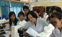 Colloque sur la recherche scientifique des étudiants vietnamiens en République tchèque