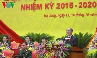 Des dirigeants vietnamiens aux congrès provinciaux et municipaux du PCV