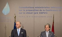 COP21: plus de 60 ministres rassemblés à Paris pour une réunion de pré-rentrée