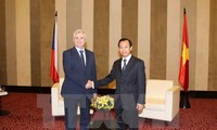 Une délégation du Sénat de la République Tchèque en visite à Danang