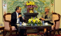 Nguyen Thien Nhan reçoit la secrétaire générale de l’Organisation d’Europe du Nord