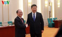 Nguyen Sinh Hung reçu par le président chinois