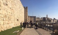 Jérusalem: trois Israéliens agressés au couteau par deux Palestiniens 
