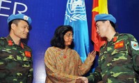 Le Vietnam participe activement aux activités du maintien de la paix 