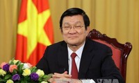 Truong Tân Sang: Le Vietnam intensifie intégralement son oeuvre de renouveau  