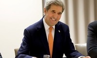 John Kerry au Cambodge