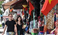 Plus de 800.000 touristes étrangers ont visité le Vietnam en janvier 2016
