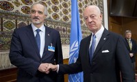 Syrie: Le HCN menace de se retirer des discussions de paix à Genève 