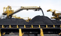 Quang Ninh : 33.700 tonnes de charbon écoulées dès le premier jour de l’an