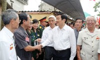 Le chef de l’Etat rencontre d'anciens prisonniers révolutionnaires