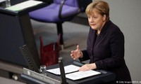 Sommet européen: Merkel appelle à une position commune sur la question des migrants