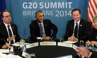 Syrie : entretien téléphonique Hollande-Cameron-Merkel-Obama