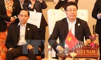 ASEAN: Pham Binh Minh à la conférence restreinte des ministres des AE