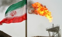 Iran: les exportations de pétrole ont augmenté de 400.000 barils par jour
