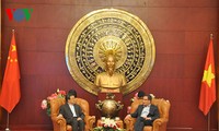 Echanges amicaux entre l’Ambassade du Vietnam et le ministère chinois des AE