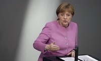 Crise migratoire : Angela Merkel reste ferme face aux demandes d’Ankara