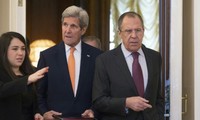 Syrie: l’EI acculé à Palmyre, Kerry discute à Moscou 