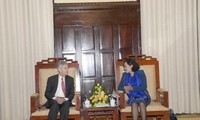 Une délégation du Conseil des gouverneurs du FED en visite au Vietnam