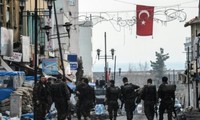 Turquie : 7 policiers tués dans un attentat à Diyarbakir en zone kurde