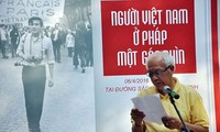 « Les Vietnamiens de France - un regard »