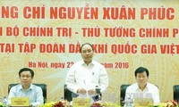 Nguyen Xuan Phuc travaille avec PetroVietnam