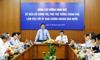 Vuong Dinh Hue : la Bourse doit permettre de mobiliser plus de capitaux