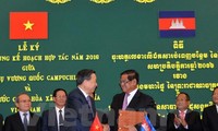 Le ministre de la Sécurité publique To Lam au Cambodge