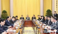 Le président vietnamien reçoit des entrepreneurs étrangers