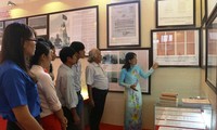 Exposition sur Hoàng Sa et Truong Sa à Binh Phuoc