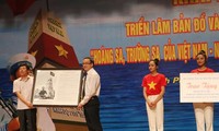 L’exposition sur Hoàng Sa et Truong Sa à Vinh Phuc 