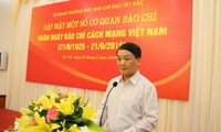 Les journalistes vietnamiens en fête