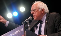 Présidentielle américaine: Bernie Sanders soutient officiellement Hillary Clinton