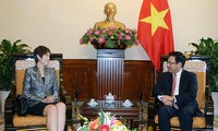 Le Vietnam et Singapour s’engagent à maintenir l’unité et la paix de la région