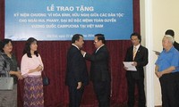 L'ambassadeur cambodgien Hul Phany à l'honneur 