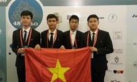 48ème Olympiades internationales de Chimie: deux médailles d’or pour le Vietnam