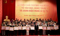 Bientôt la remise des prix Ho Chi Minh et d’Etat sur la culture et les arts
