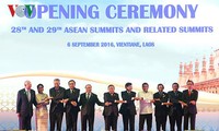 Ouverture des sommets de l’ASEAN au Laos
