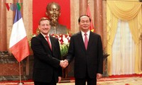 Le président Trần Đại Quang reçoit sept nouveaux ambassadeurs étrangers