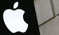 Apple reste plombé par l'iPhone mais promet le retour de la croissance