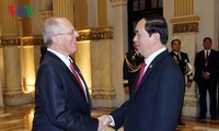Entretien entre le président Tran Dai Quang et son homologue péruvien