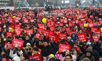 République de Corée: Des milliers de manifestants réclament le départ de la présidente