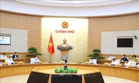 Pham Minh Chinh préside la réunion gouvernementale du mois d’octobre