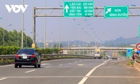 “Y a-t-il des limitations de vitesse sur les routes au Vietnam?”