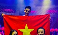 Vietnam wins silver at international circus festival in Russia