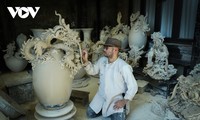 Unique ceramic art to welcome lunar year of dragon 2024