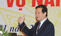 Kantor Pemerintah Vietnam mengadakan  Konferensi  evaluasi pekerjaan tahun 2011 