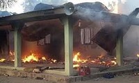 Serentetan serangan bom dan serangan dengan senapan terjadi di Nigeria Utara