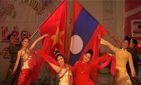 Televisi Laos memutar film Vietnam sehubungan dengan Kemenangan Dien Bien Phu.