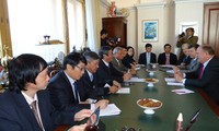 Delegasi Partai Komunis Vietnam melakukan kunjungan kerja di Federasi Rusia.