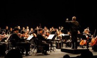 Orkes Simfoni Hanoi melakukan pertunjukan di Jepang.